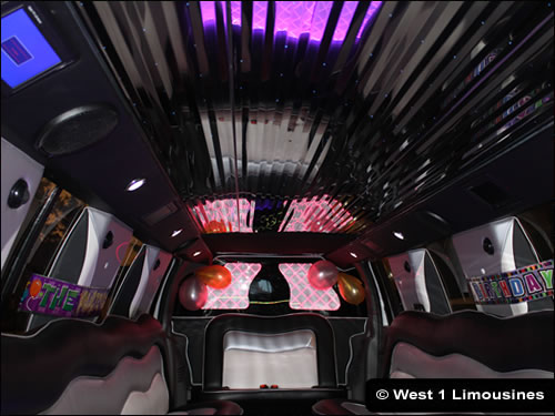 Mirror ceiling and LED lighting in passenger-cabin